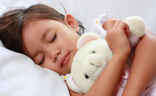 Makanan Yang Dapat Membantu  Anak Tidur Nyenyak